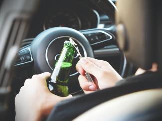 alcohol-auto-driving